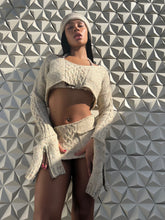 Load image into Gallery viewer, Long sleeve knit
